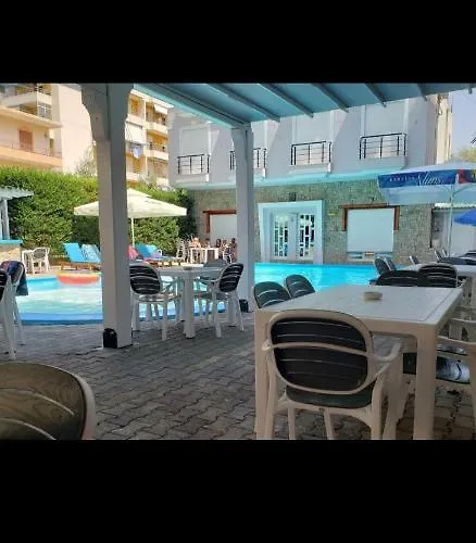 Lägenhet Orikum Apartment *